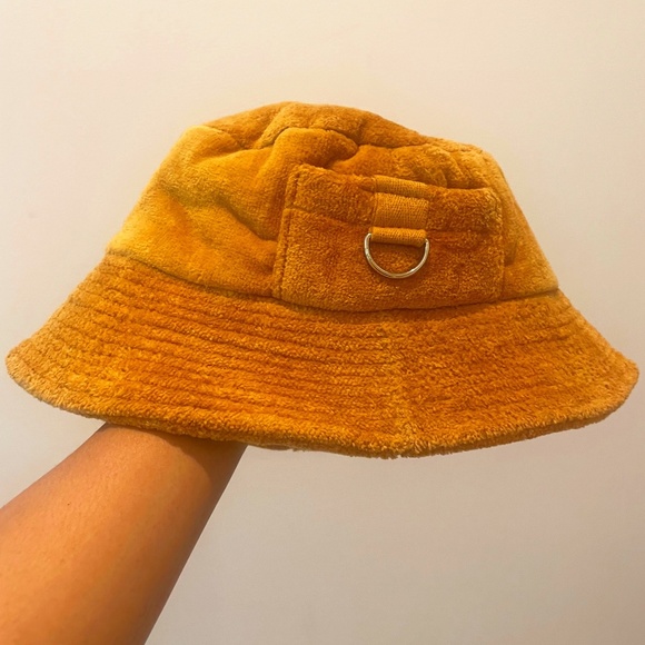Business & Pleasure Mustard Yellow Bucket Hat with Card Pocket - Picture 2 of 3
